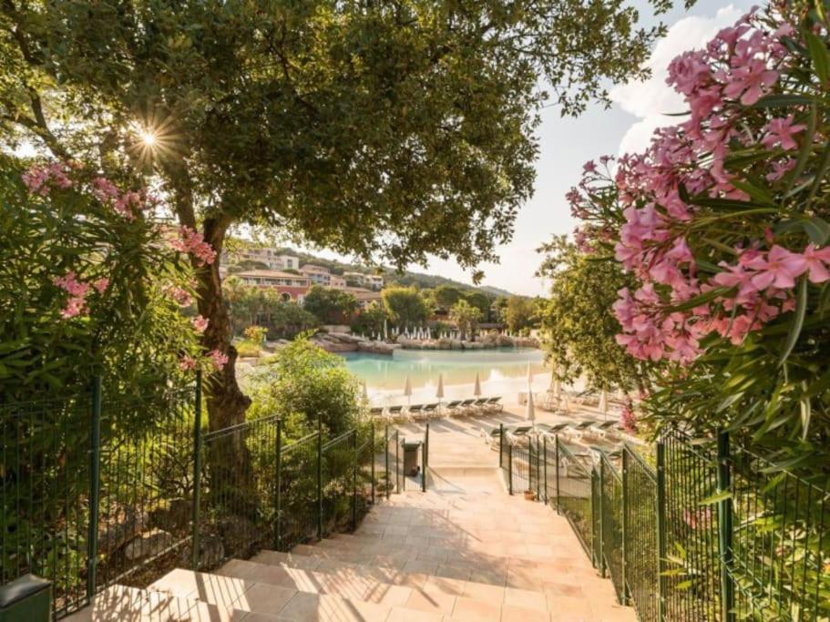 Les Restanques Bougainvillee 2051 Grimaud Extérieur photo